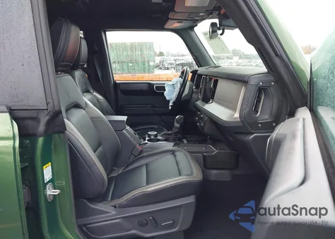 2025 Ford Bronco Outer Banks z USA, uszkodzony, nr VIN 1FMEE8BP3SLA69648